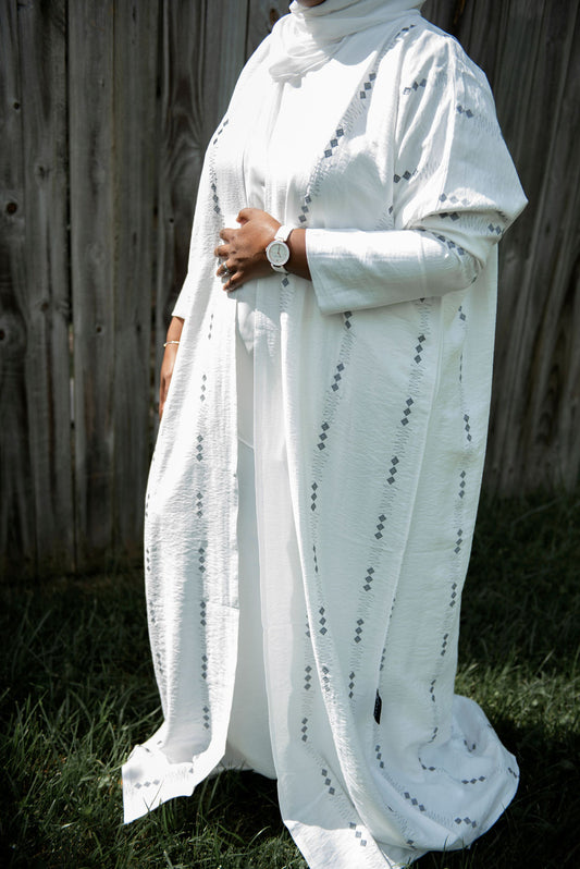 White Bisht Abaya Set