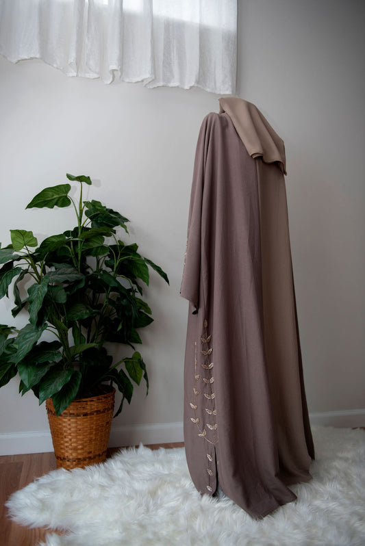 Breeze Abaya